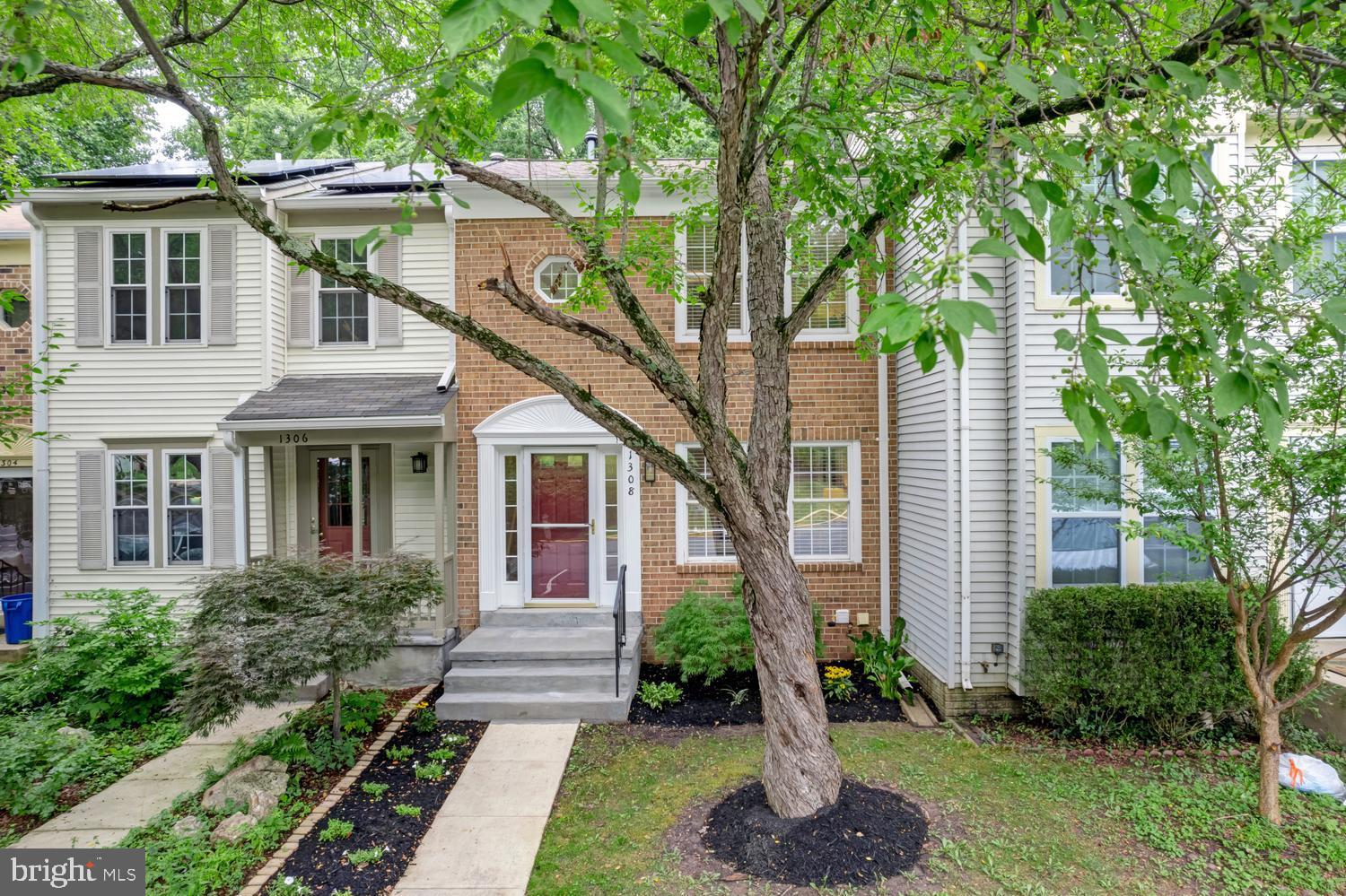 1308 ALDERTON LANE