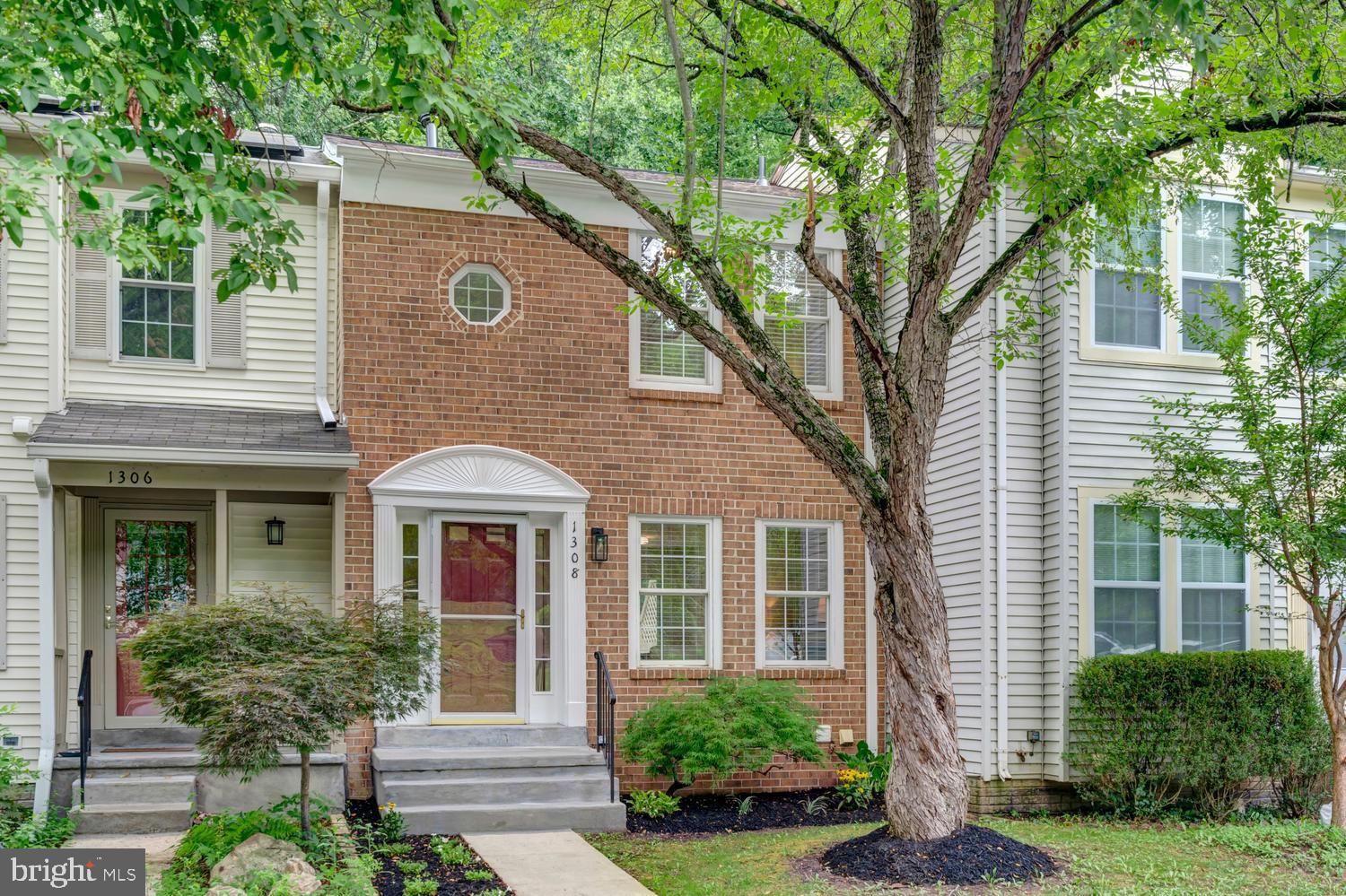 1308 ALDERTON LANE