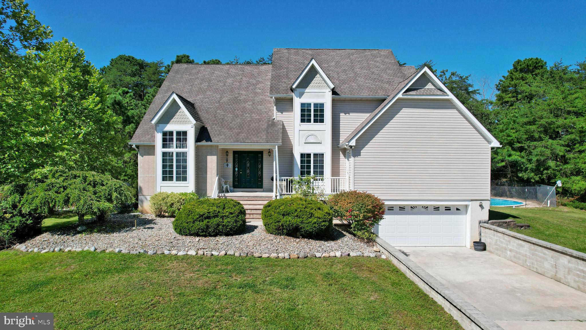 892 HOGBIN ROAD