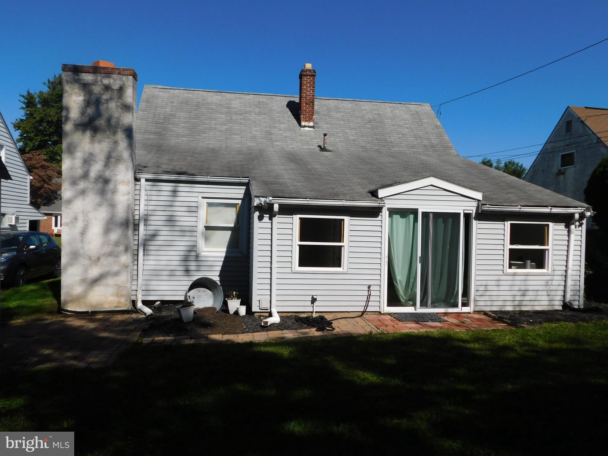 POTTSGROVE MANOR - Residential