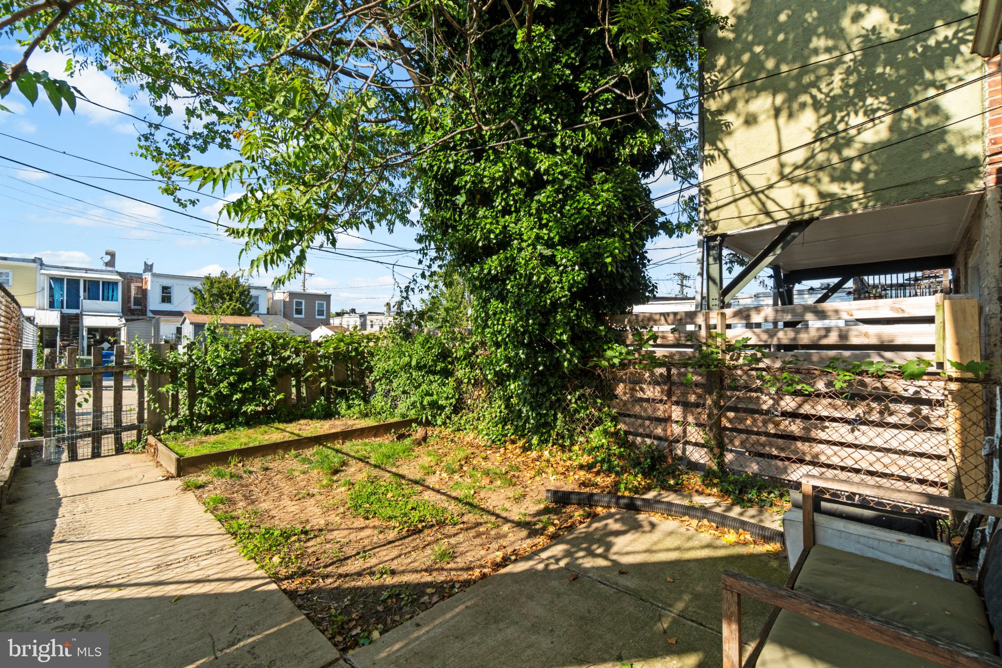 HAMPDEN HISTORIC DISTRICT - Residential Lease