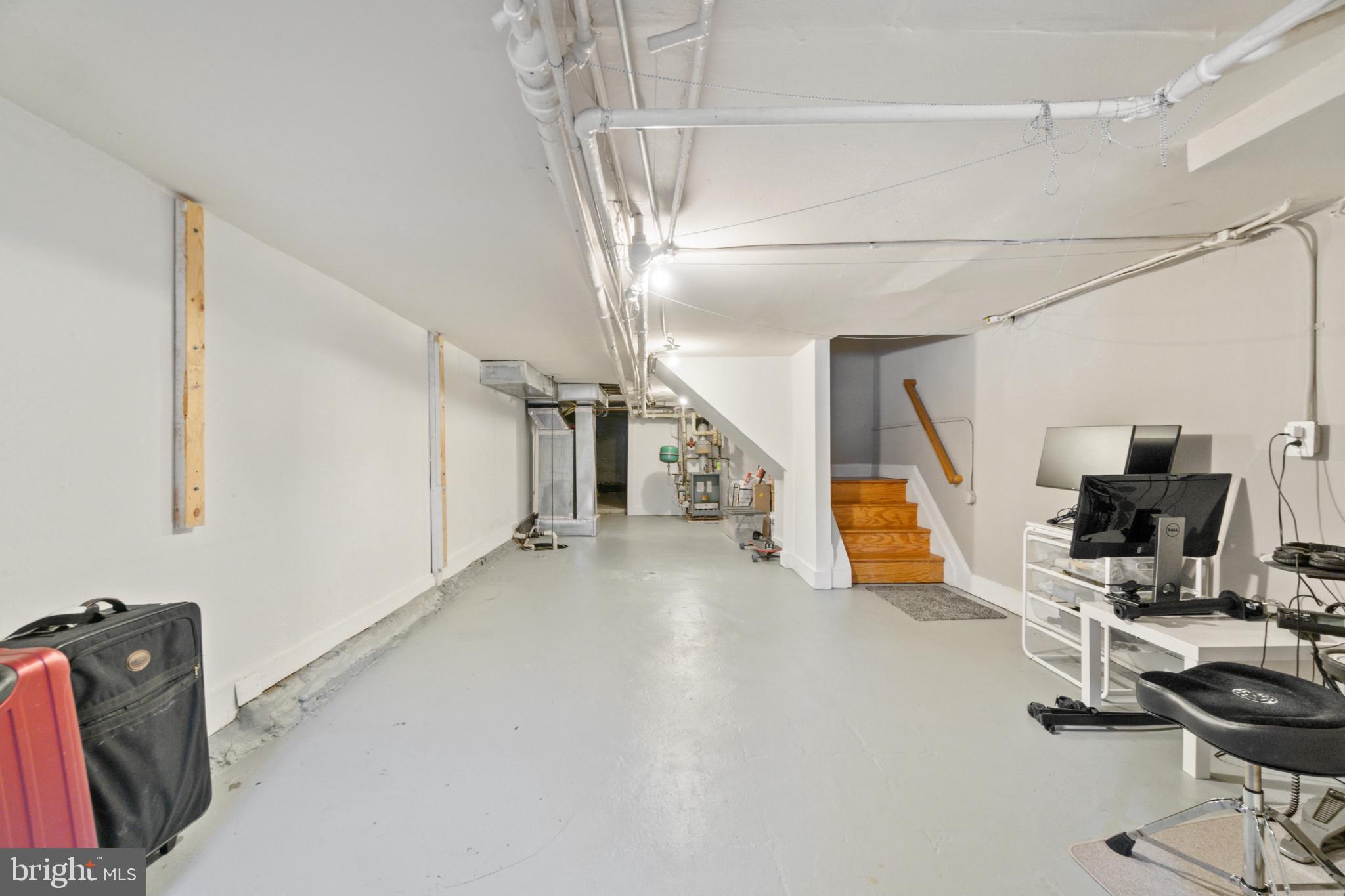 HAMPDEN HISTORIC DISTRICT - Residential Lease