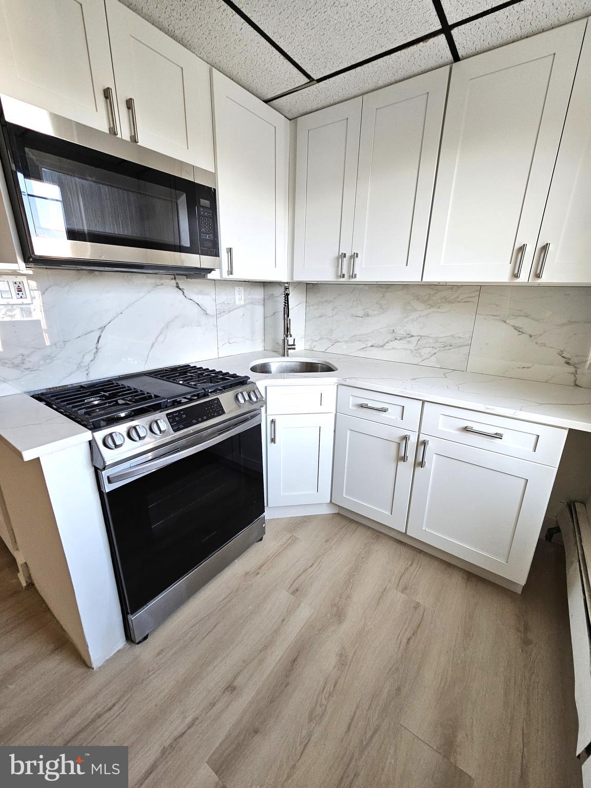 FISHTOWN - Residential Lease