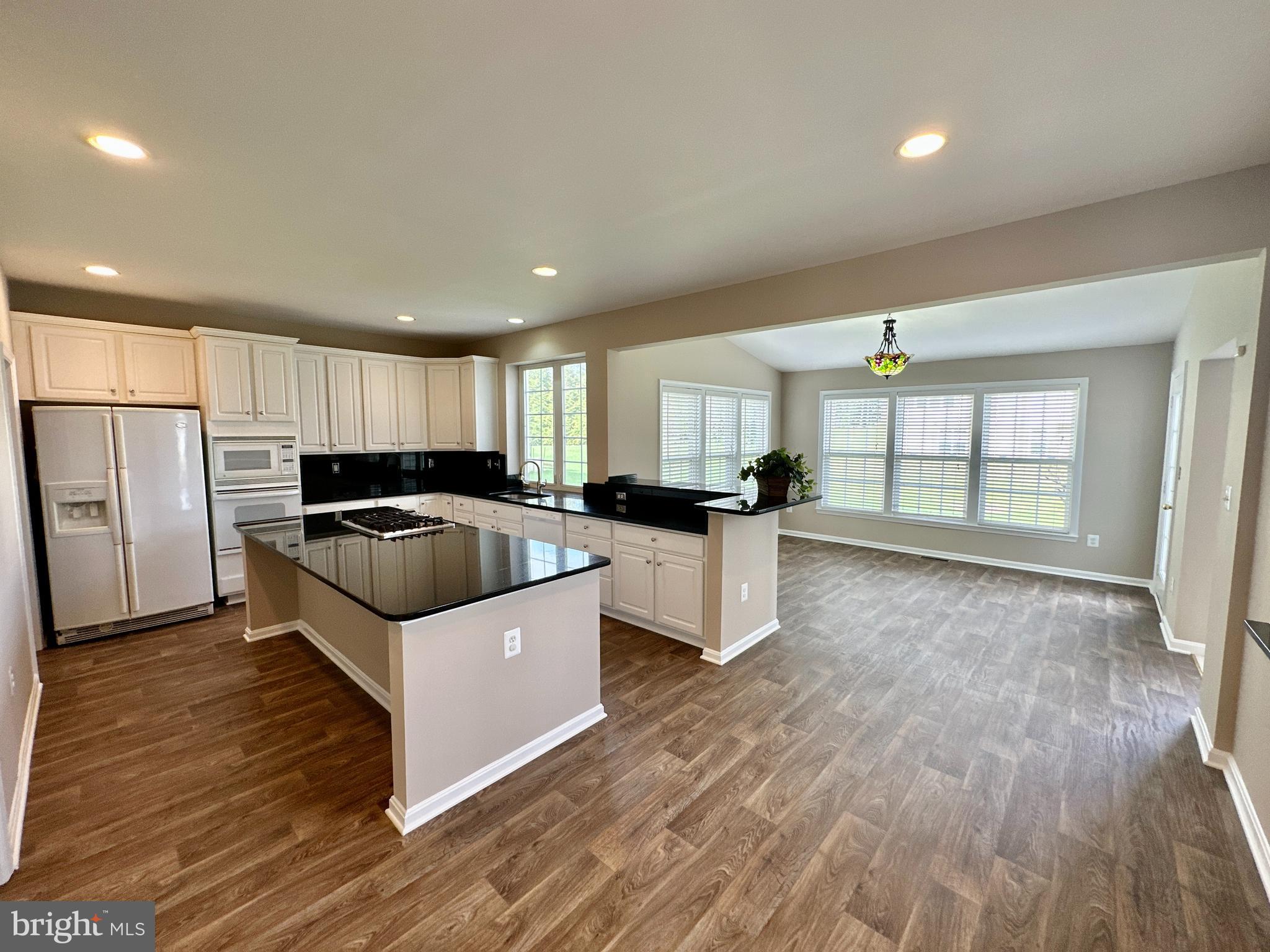 CLARKS GLEN - Residential Lease