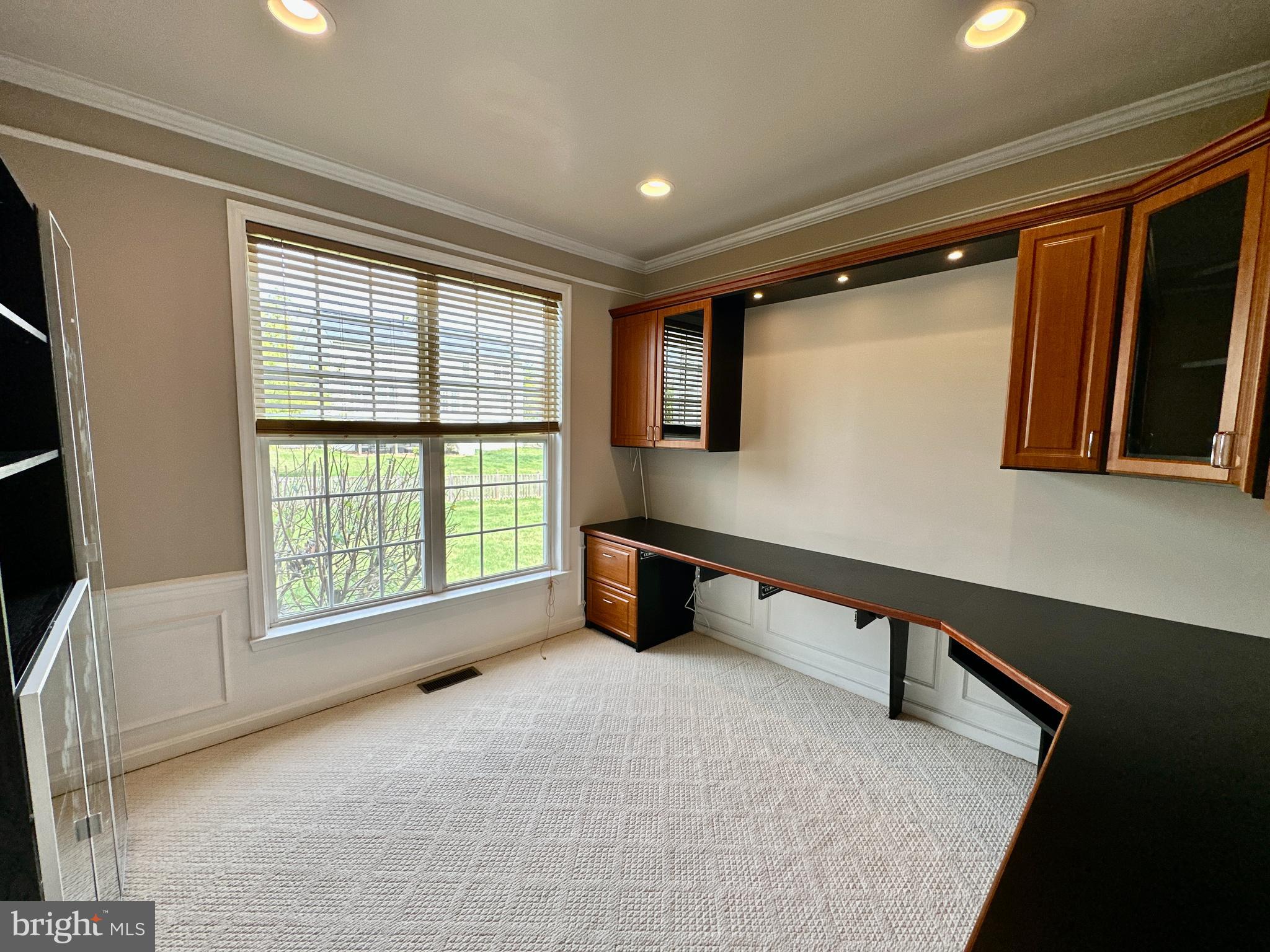 CLARKS GLEN - Residential Lease