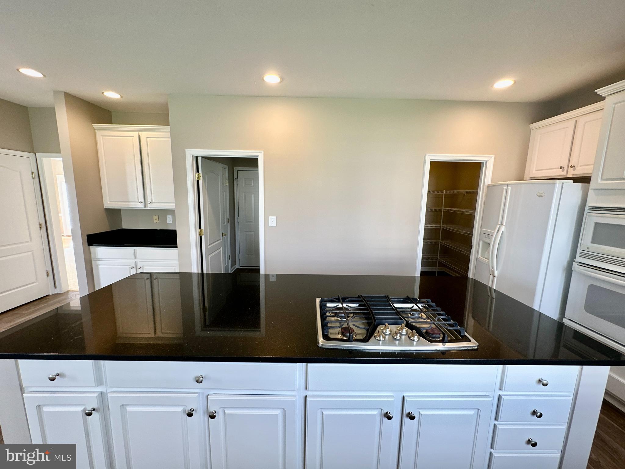 CLARKS GLEN - Residential Lease