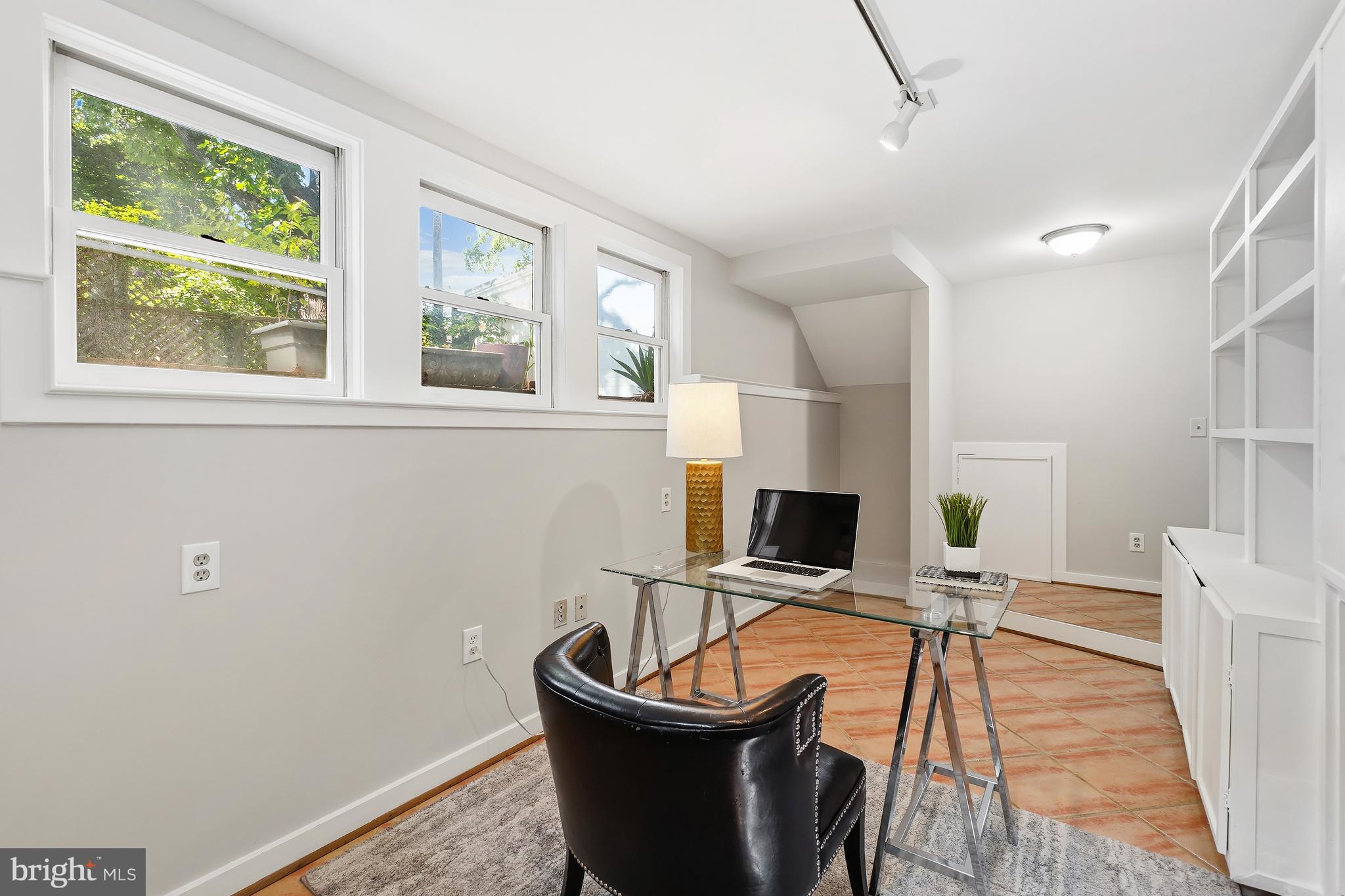 BLAIR - Residential