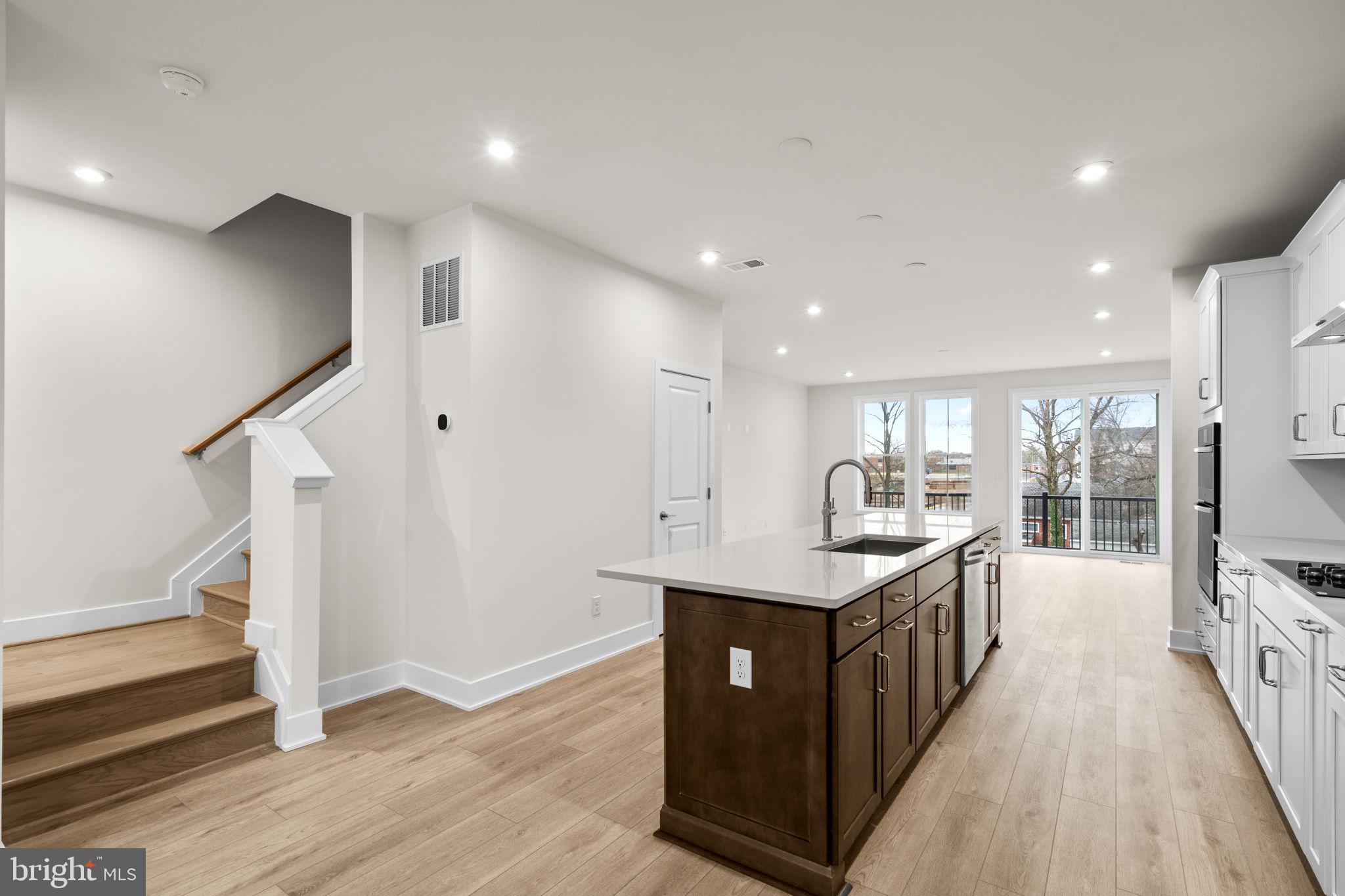 ASHBERRY - Residential