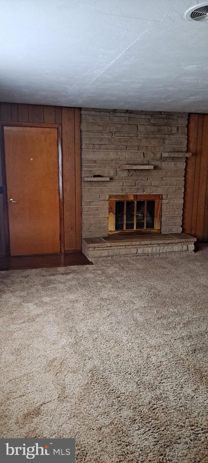 PETERSBURG - Residential