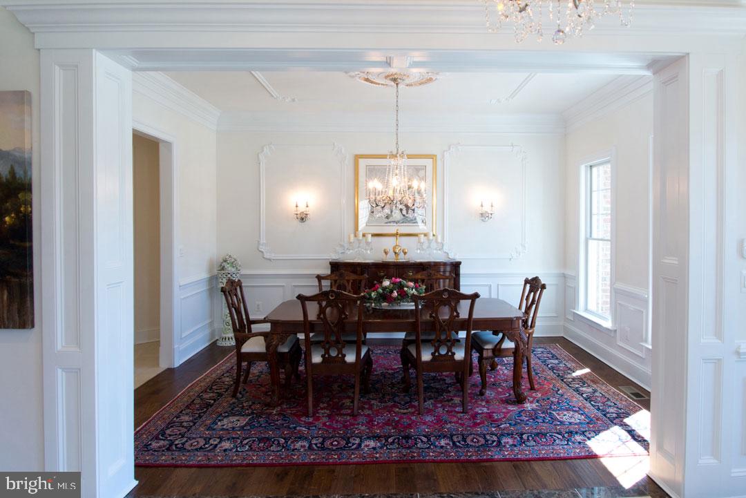 HOLMES RUN ACRES - Residential