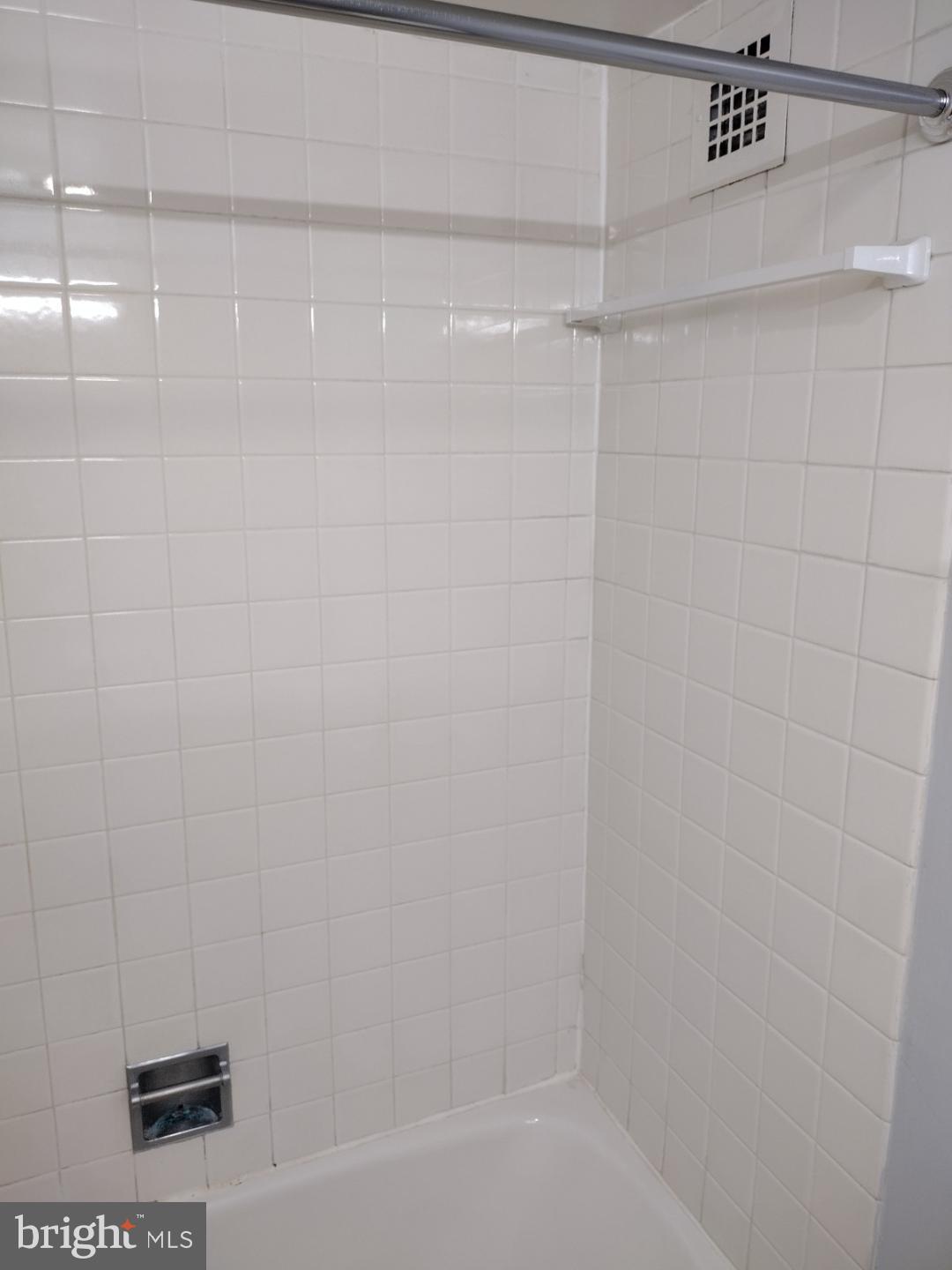 WILLOUGHBY OF CHEVY CHASE - Residential Lease