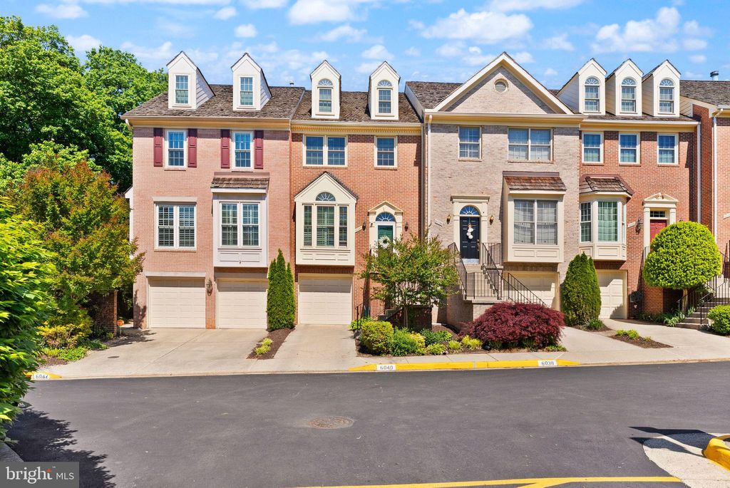 Photo of 6040 Kelsey Court, FALLS CHURCH, VA 22044 (MLS # VAFX2301924)