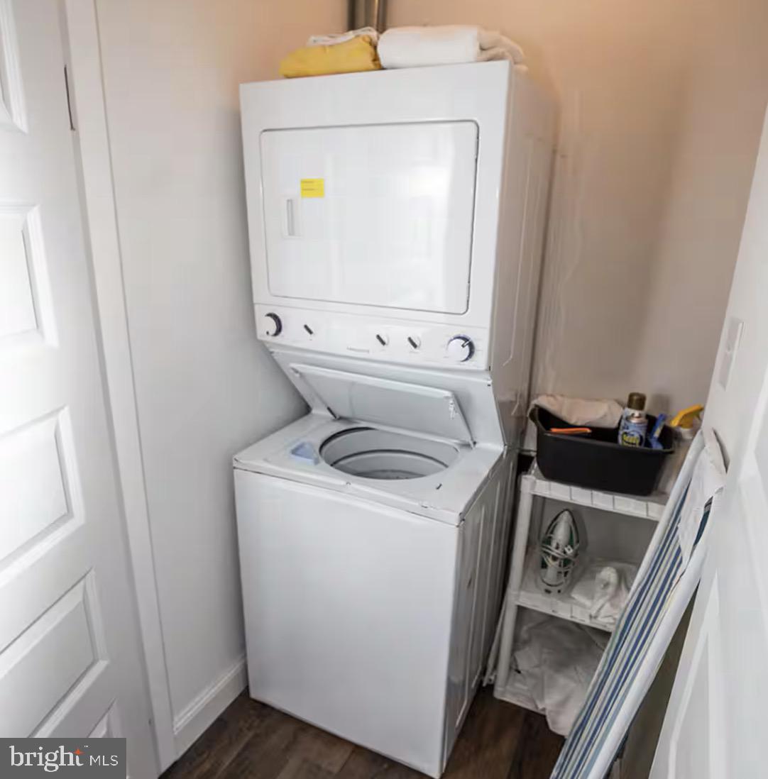 HISTORIC FAN DISTRICT - Residential