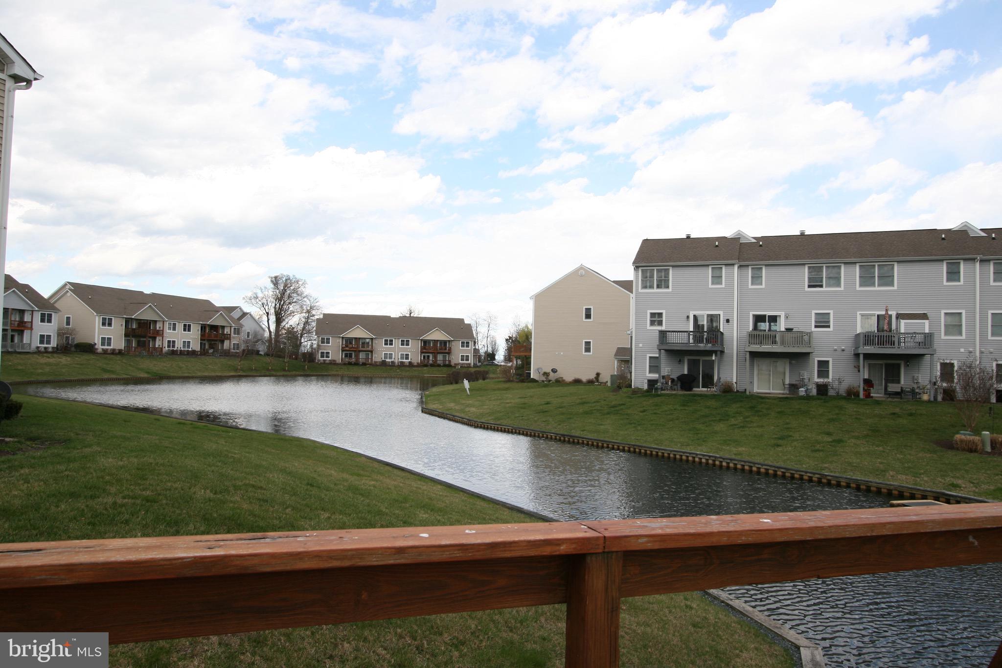 BAYSIDE - Residential Lease