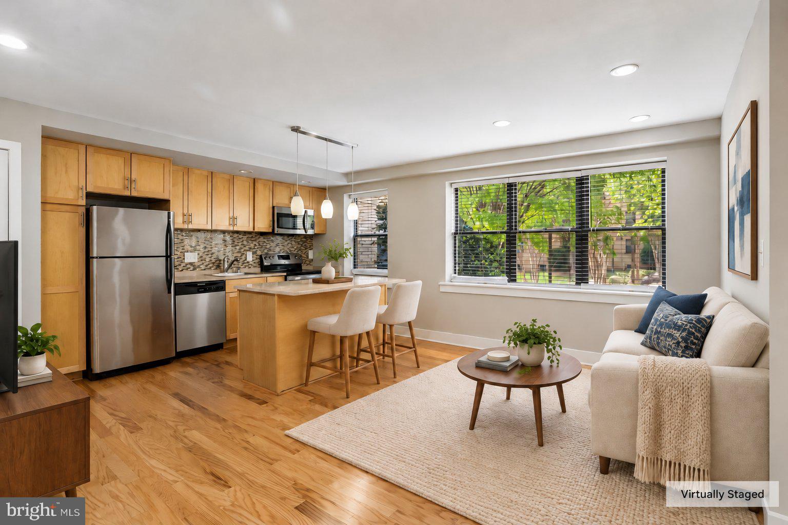 212 OAKWOOD STREET 212 SE 113