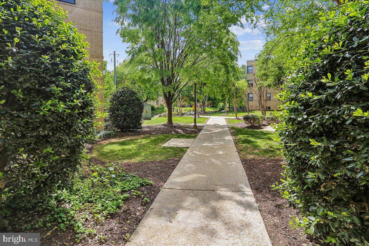 212 OAKWOOD STREET 212 SE 113