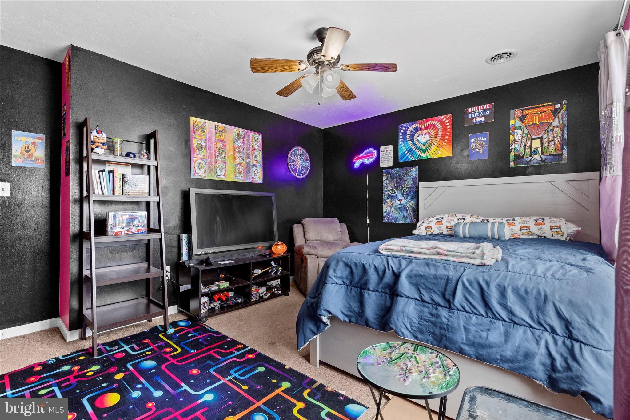 JACKSON HEIGHTS - Residential