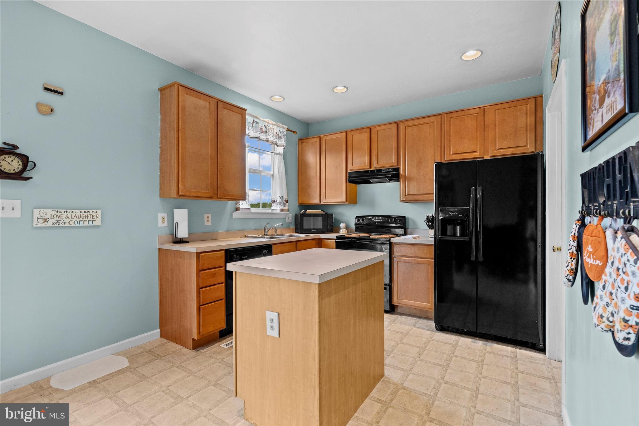 JACKSON HEIGHTS - Residential