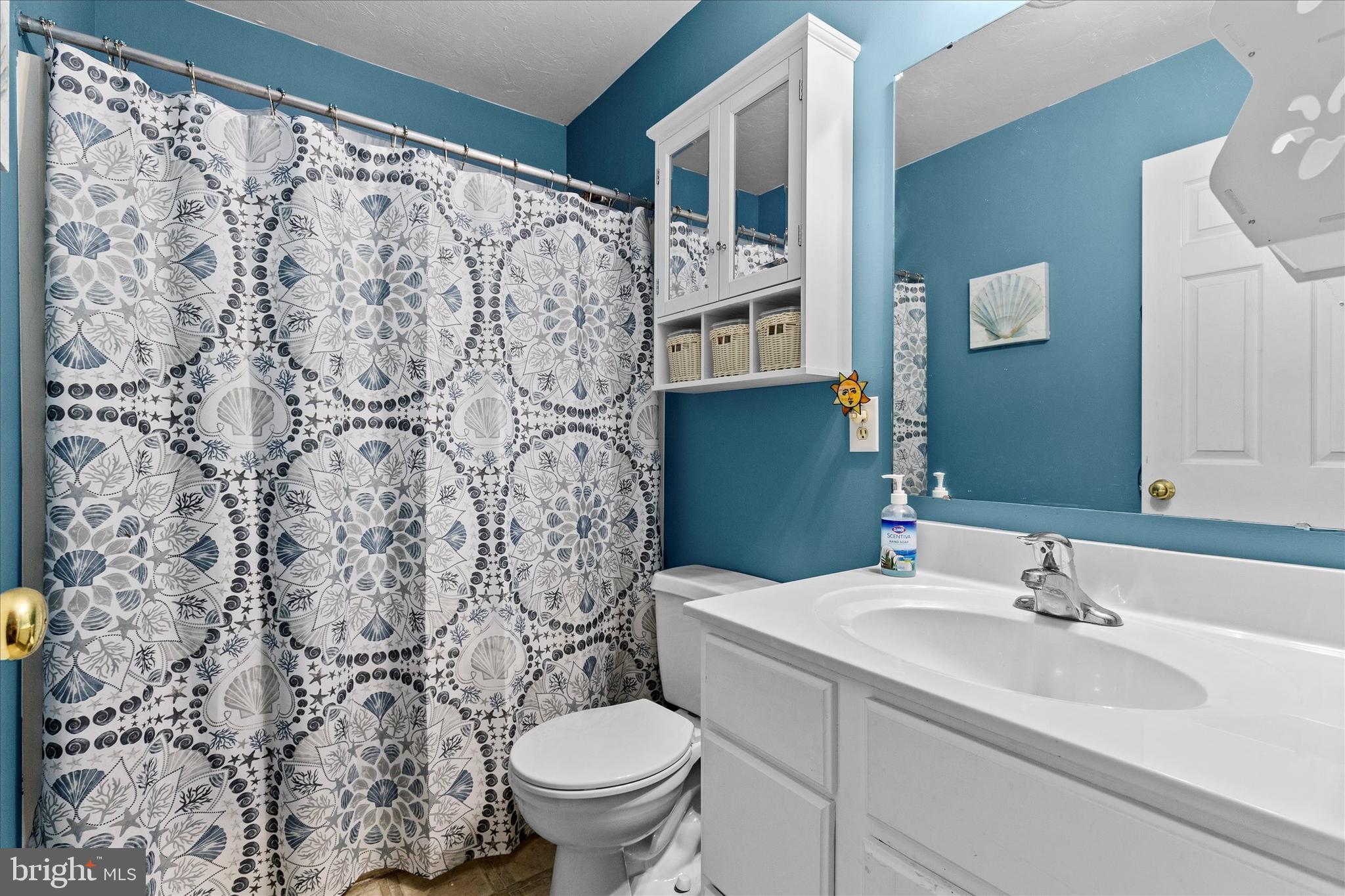 JACKSON HEIGHTS - Residential