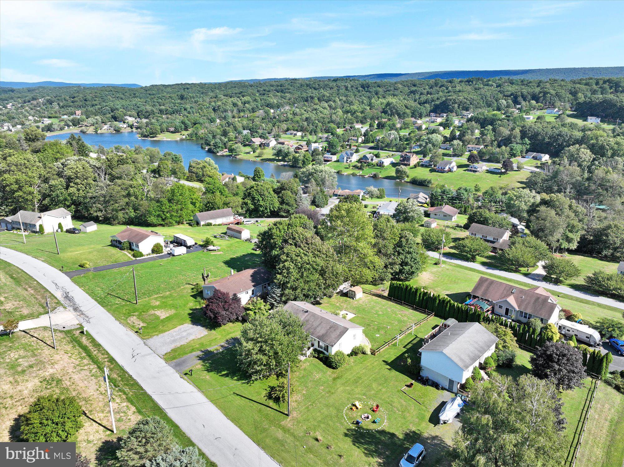 LAKE WYNONAH - Residential