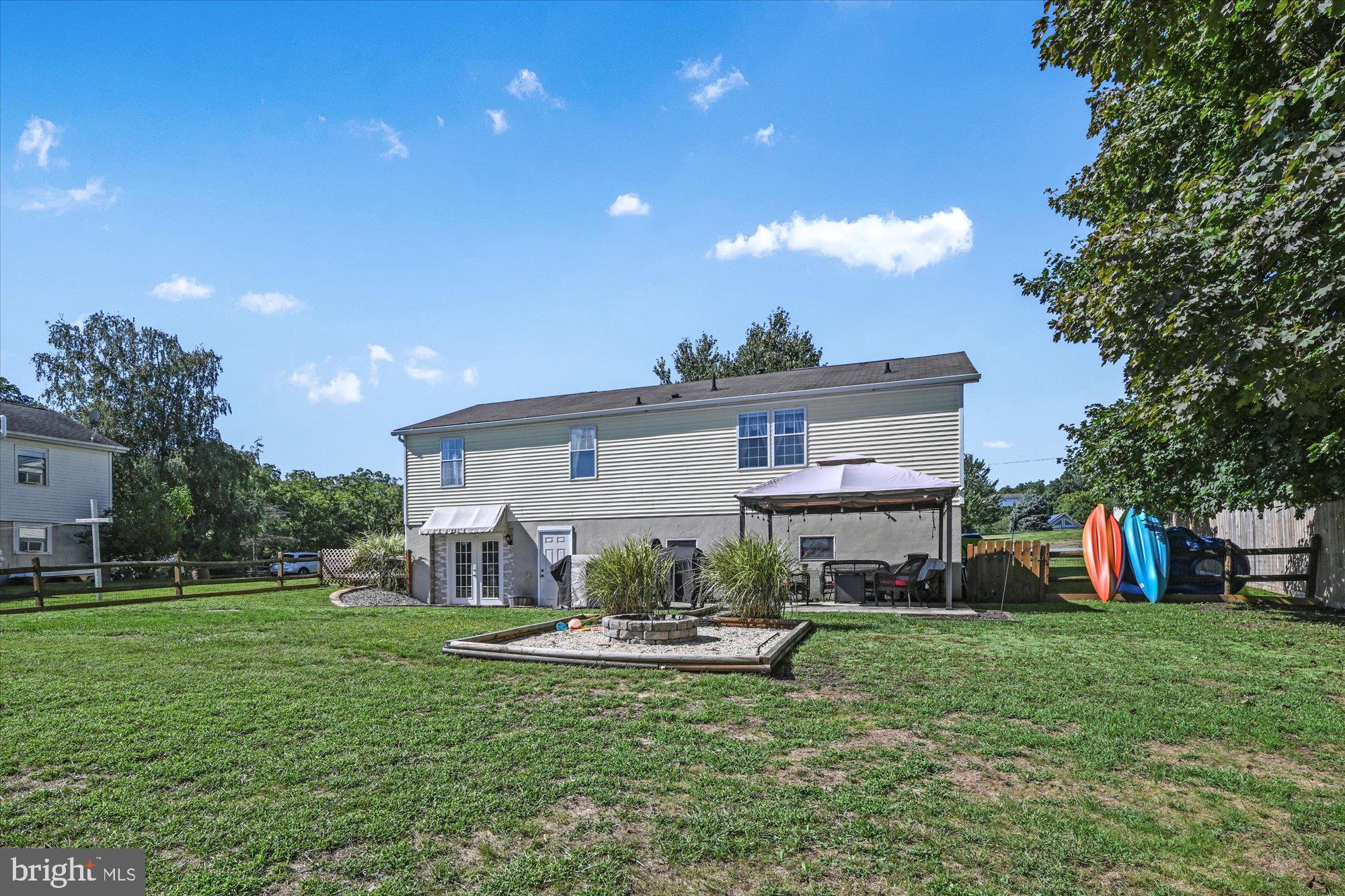 LAKE WYNONAH - Residential