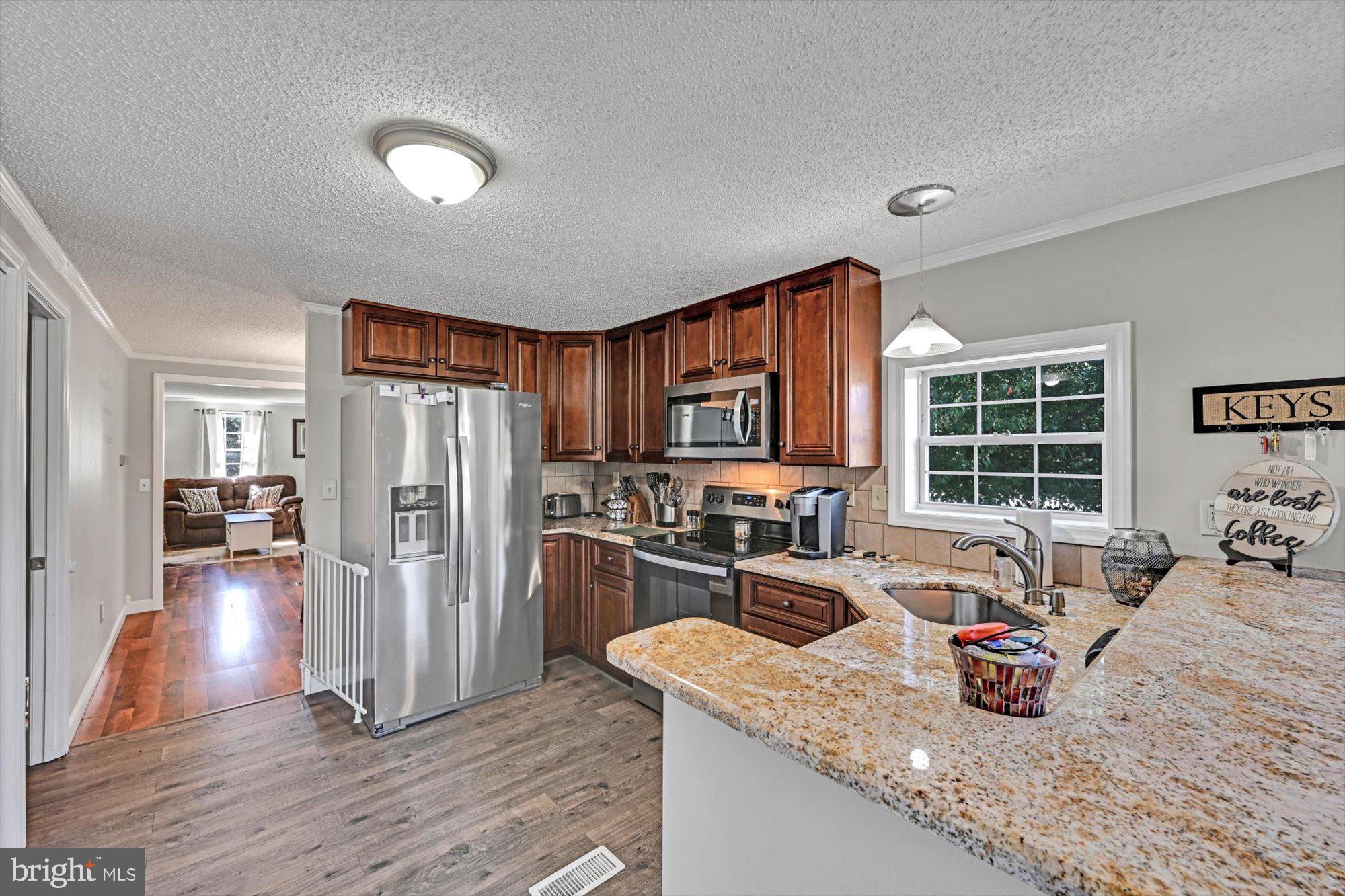 LAKE WYNONAH - Residential