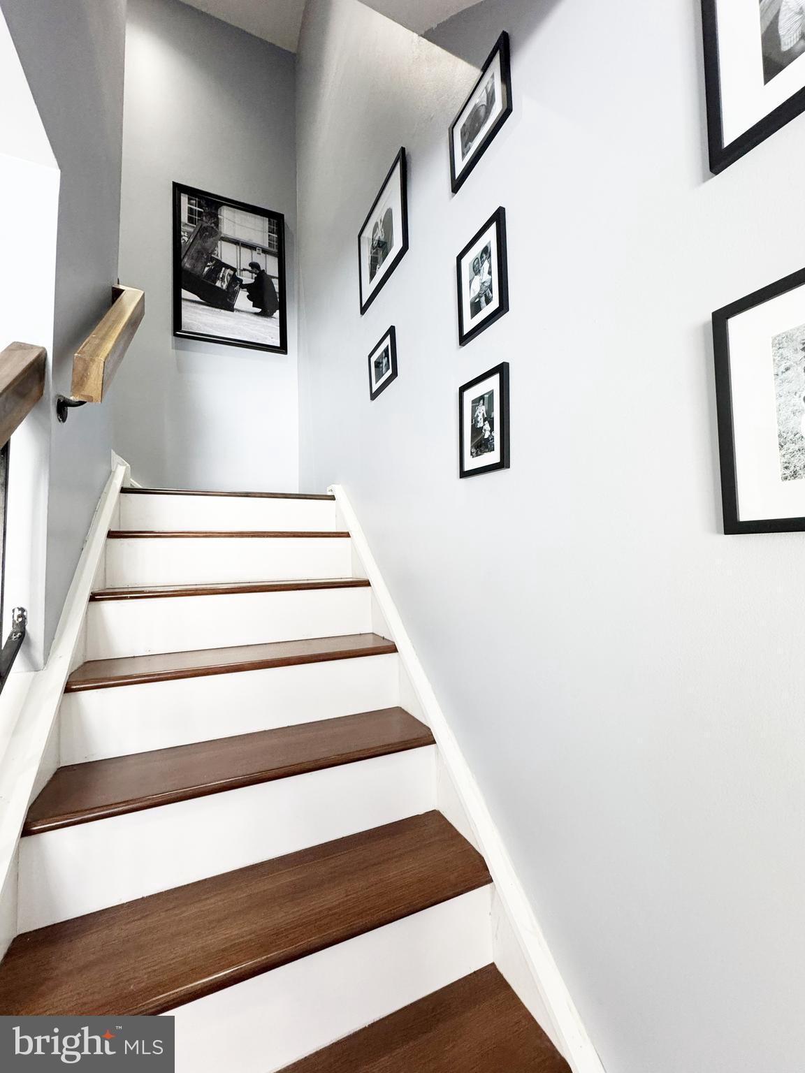 MOSBYS LANDING - Residential