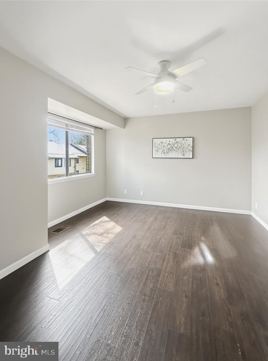 MOSBYS LANDING - Residential