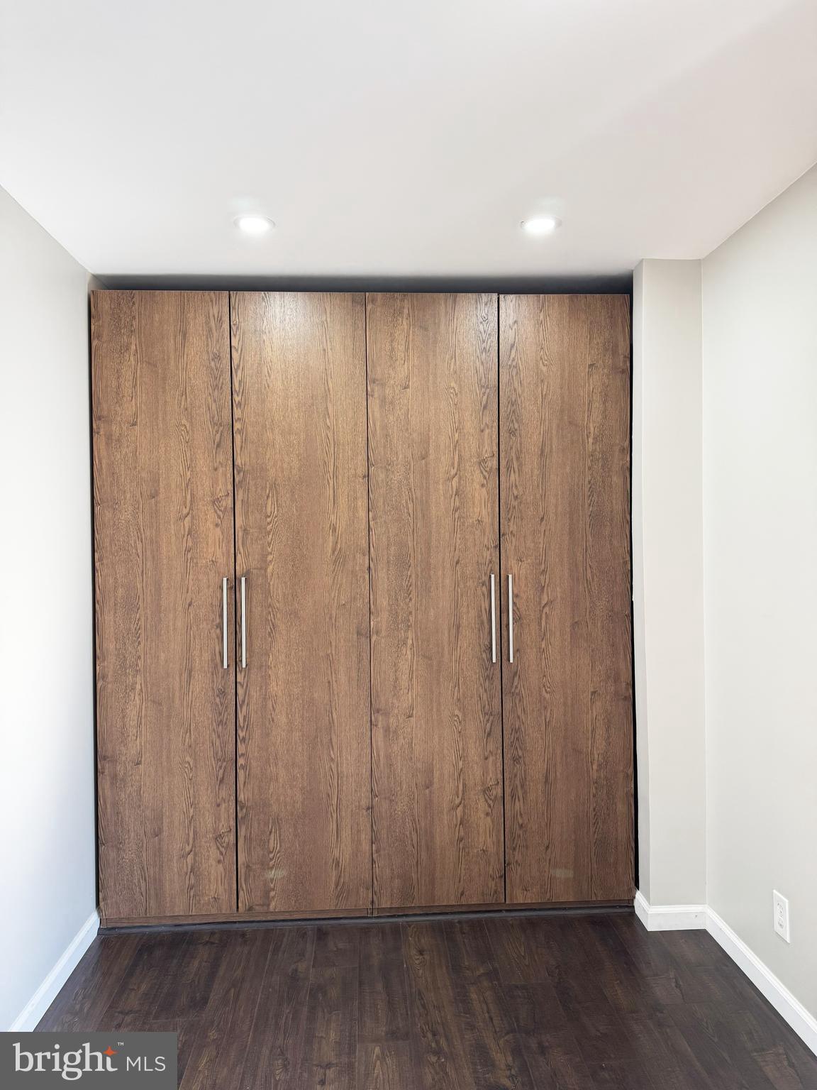 MOSBYS LANDING - Residential