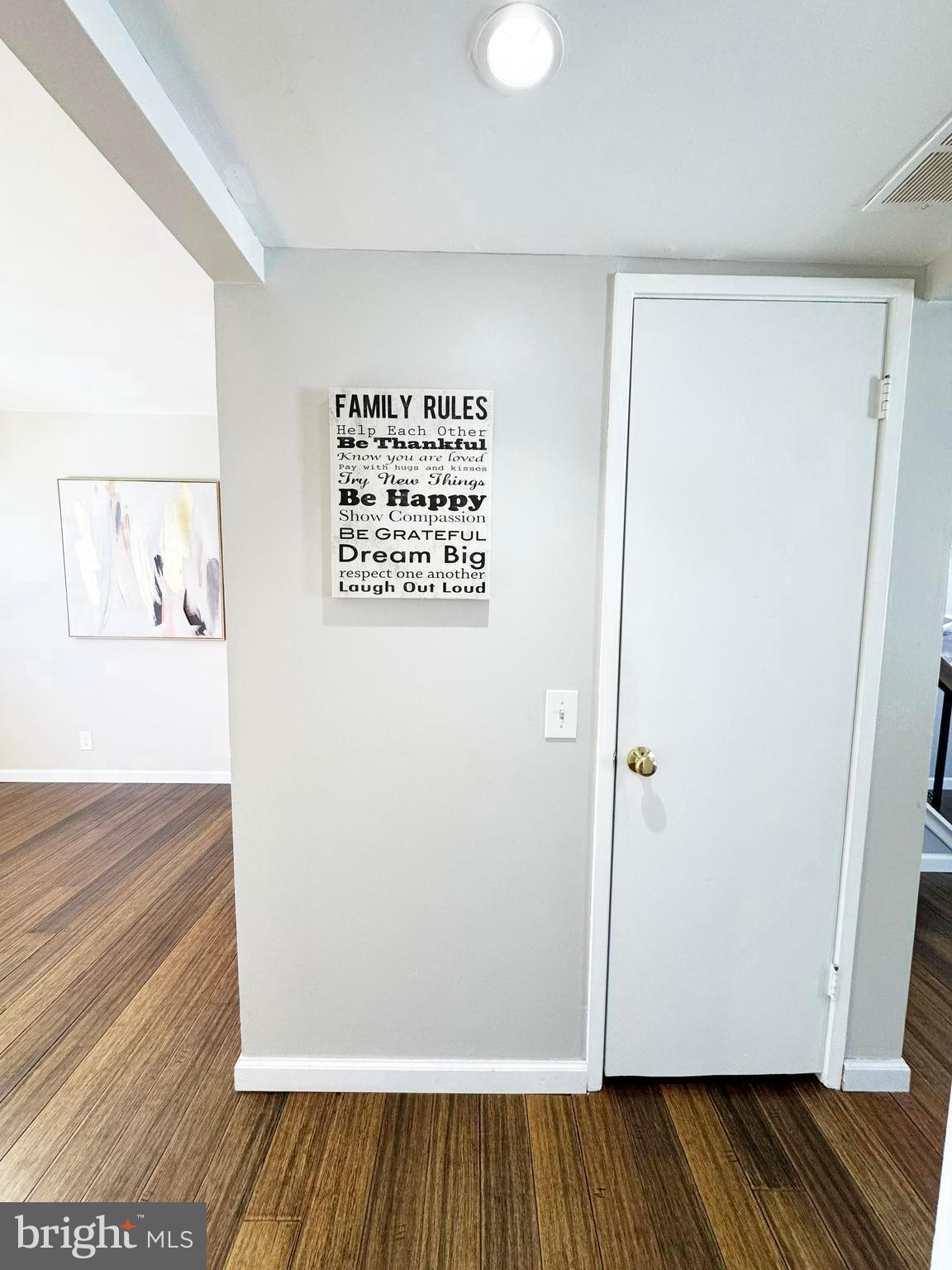 MOSBYS LANDING - Residential