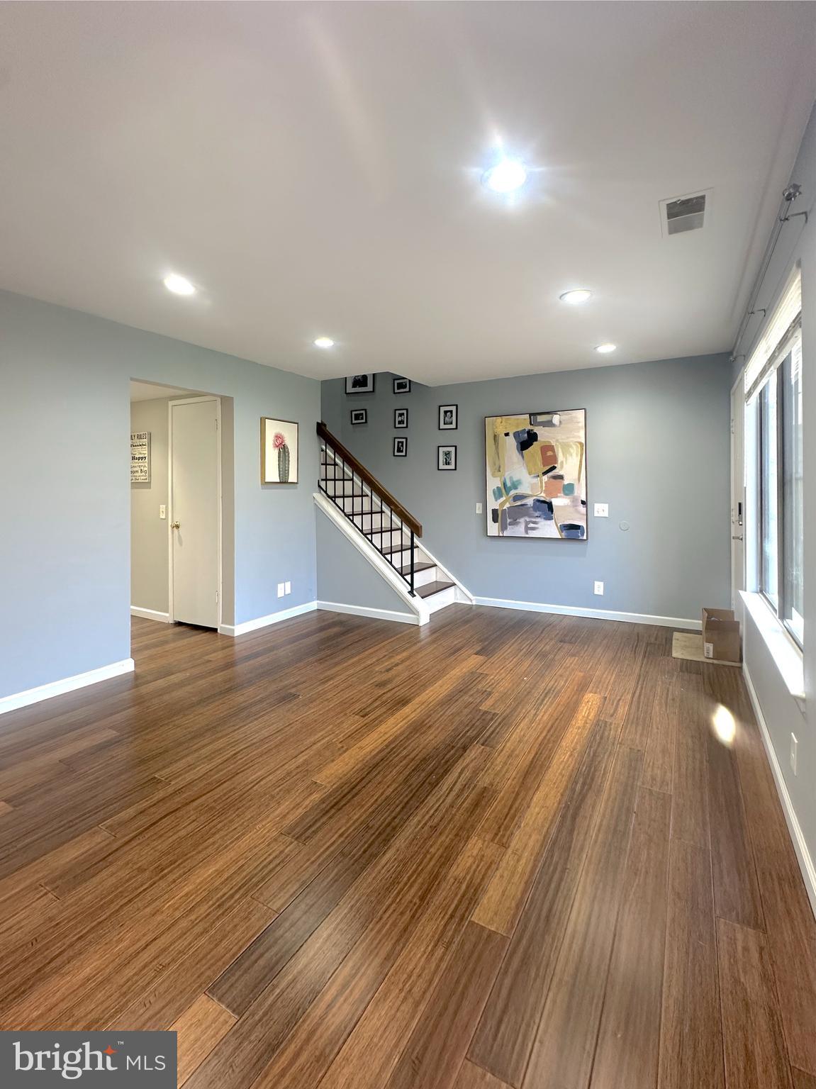 2600 GLENGYLE DRIVE 118