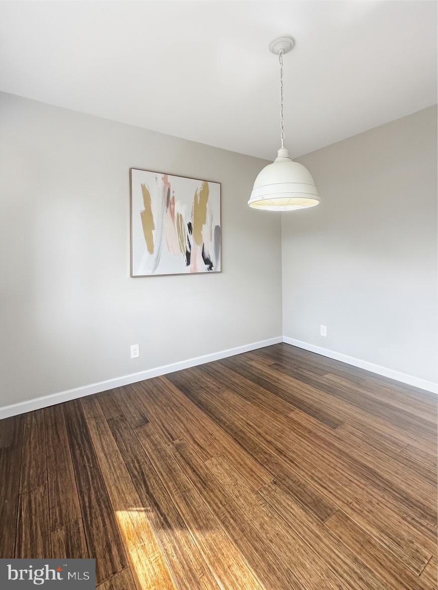 MOSBYS LANDING - Residential