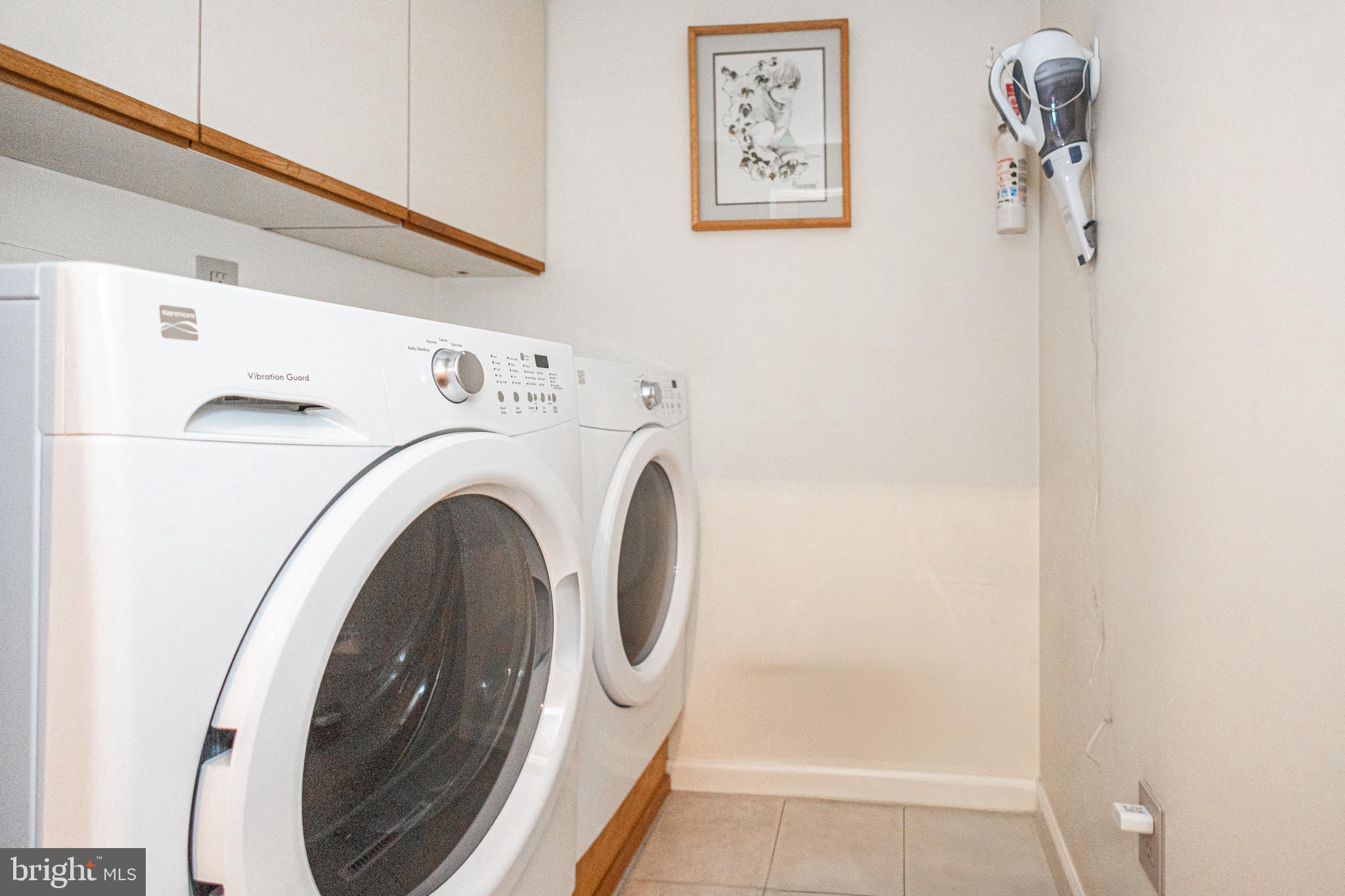 CARRIAGE HILL - Residential