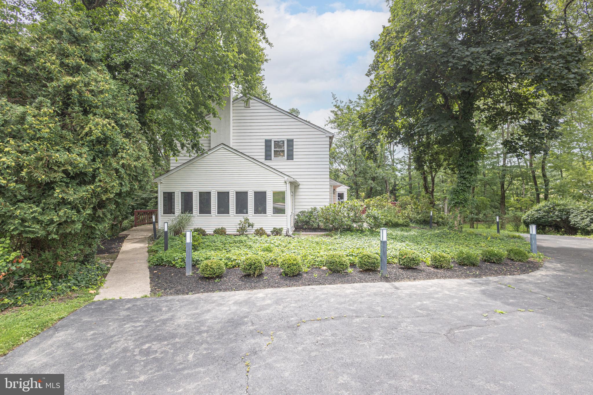 856 GAINSWAY ROAD