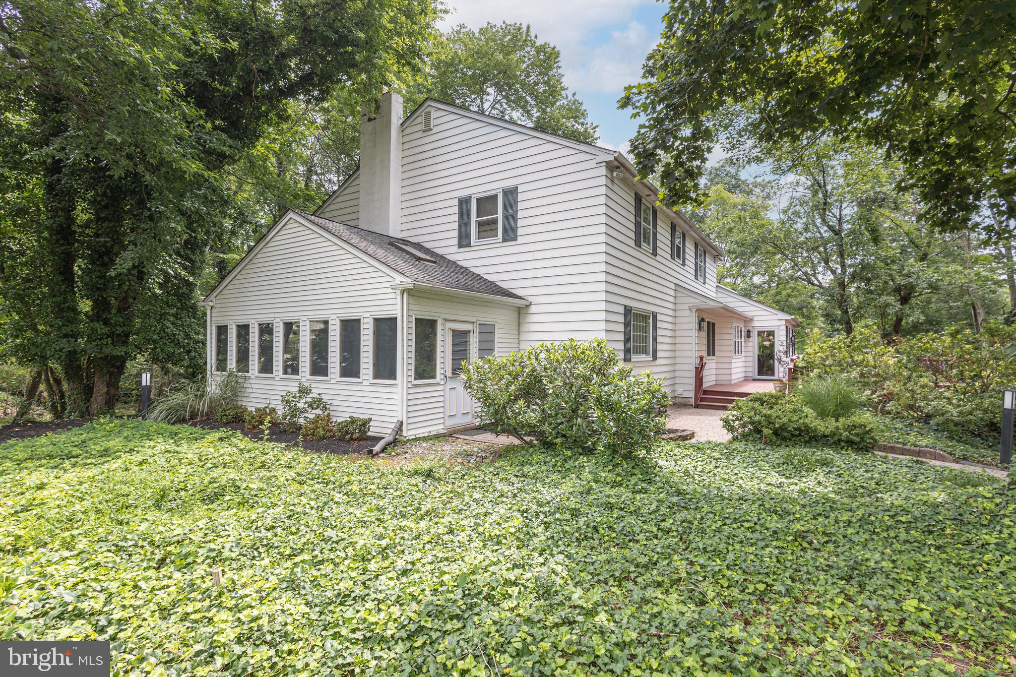 CARRIAGE HILL - Residential