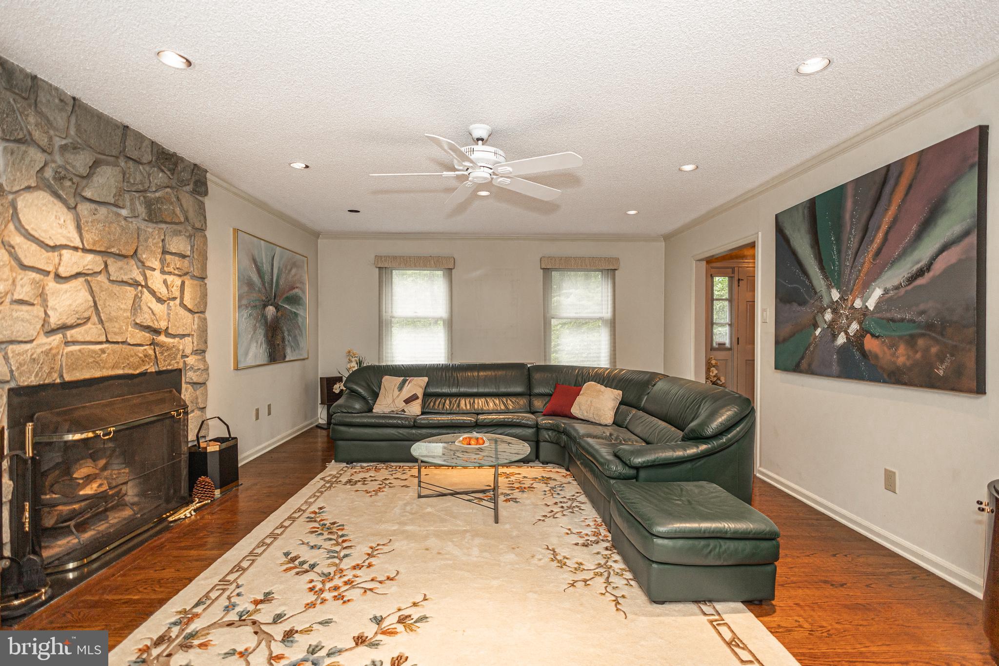 CARRIAGE HILL - Residential