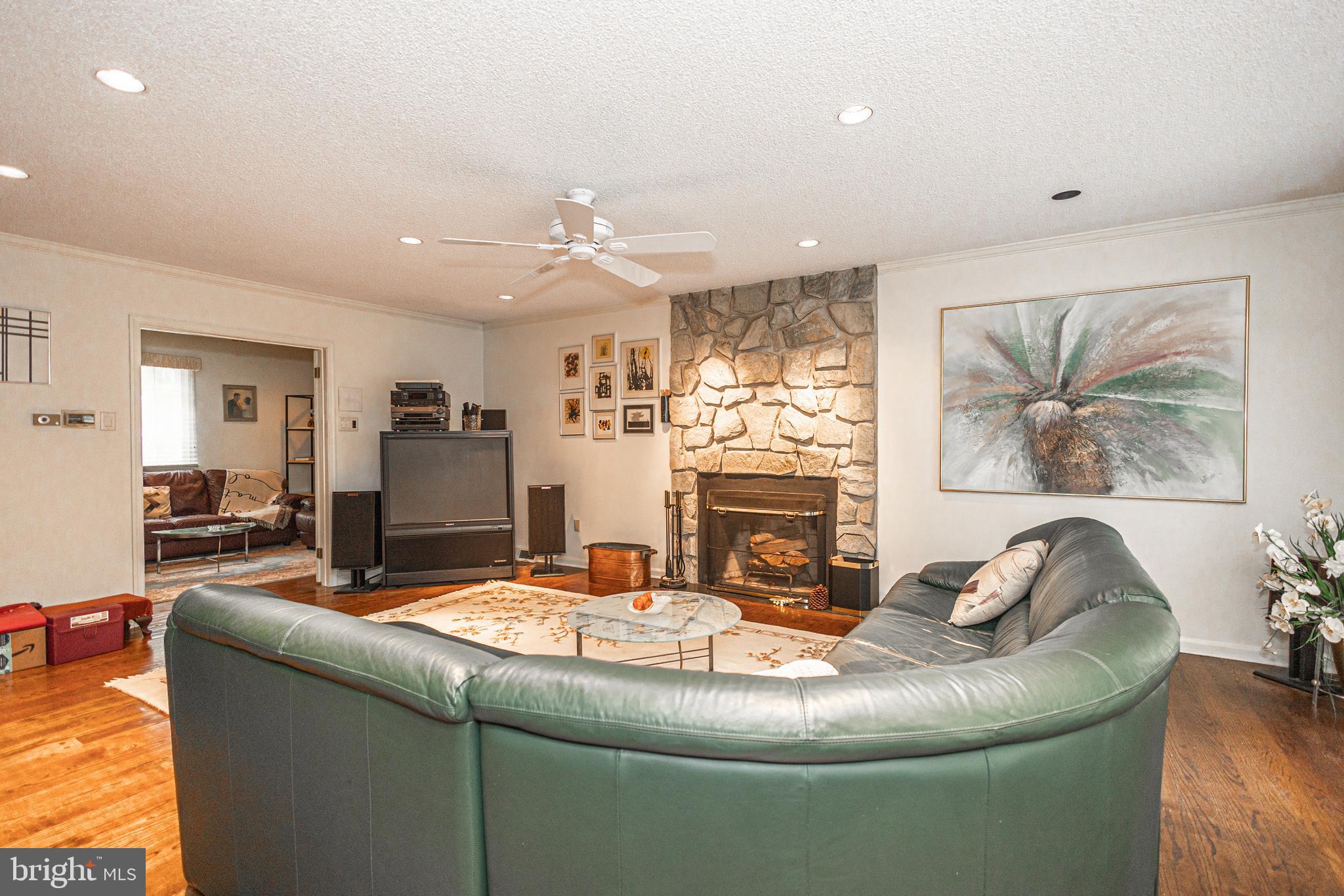 CARRIAGE HILL - Residential