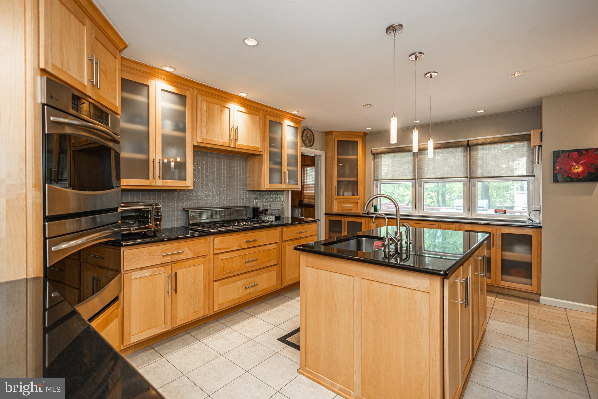 CARRIAGE HILL - Residential