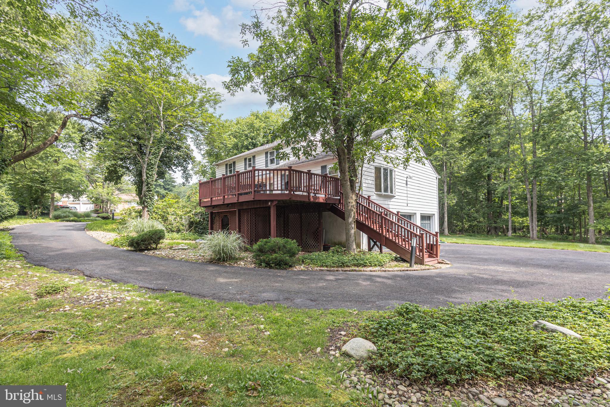 CARRIAGE HILL - Residential