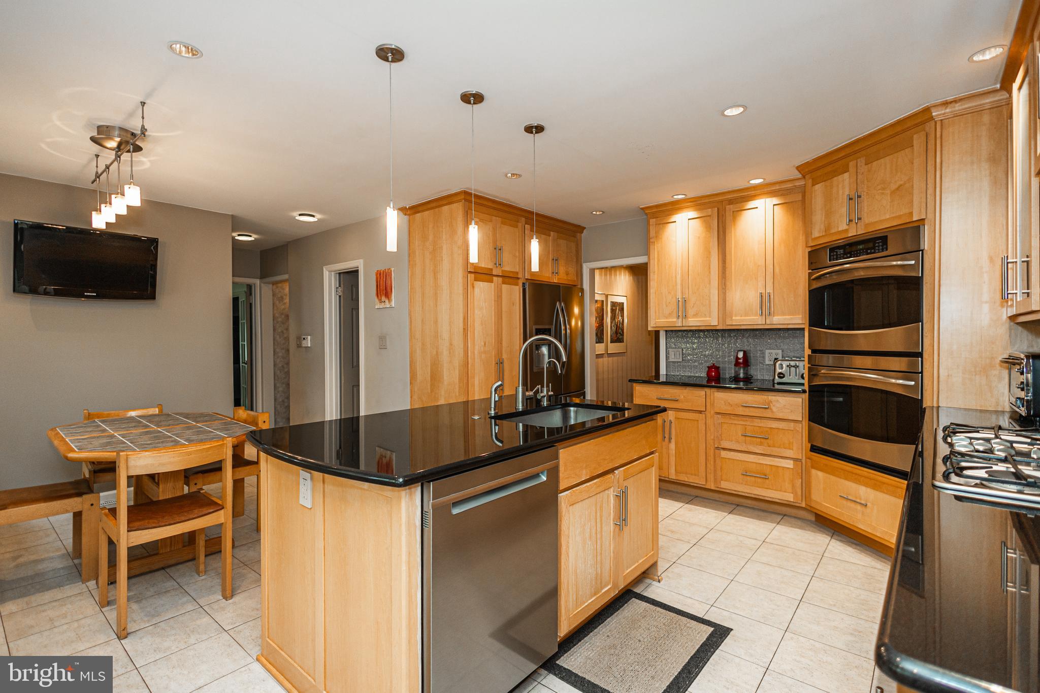 CARRIAGE HILL - Residential