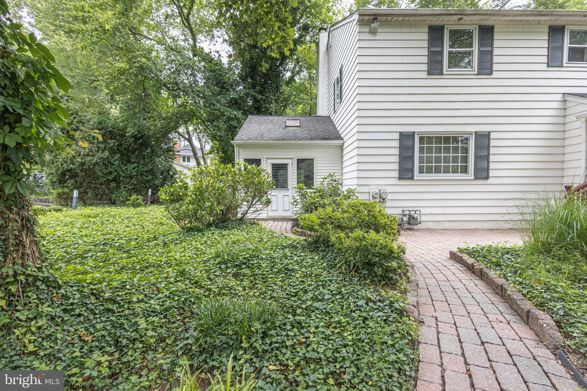 CARRIAGE HILL - Residential