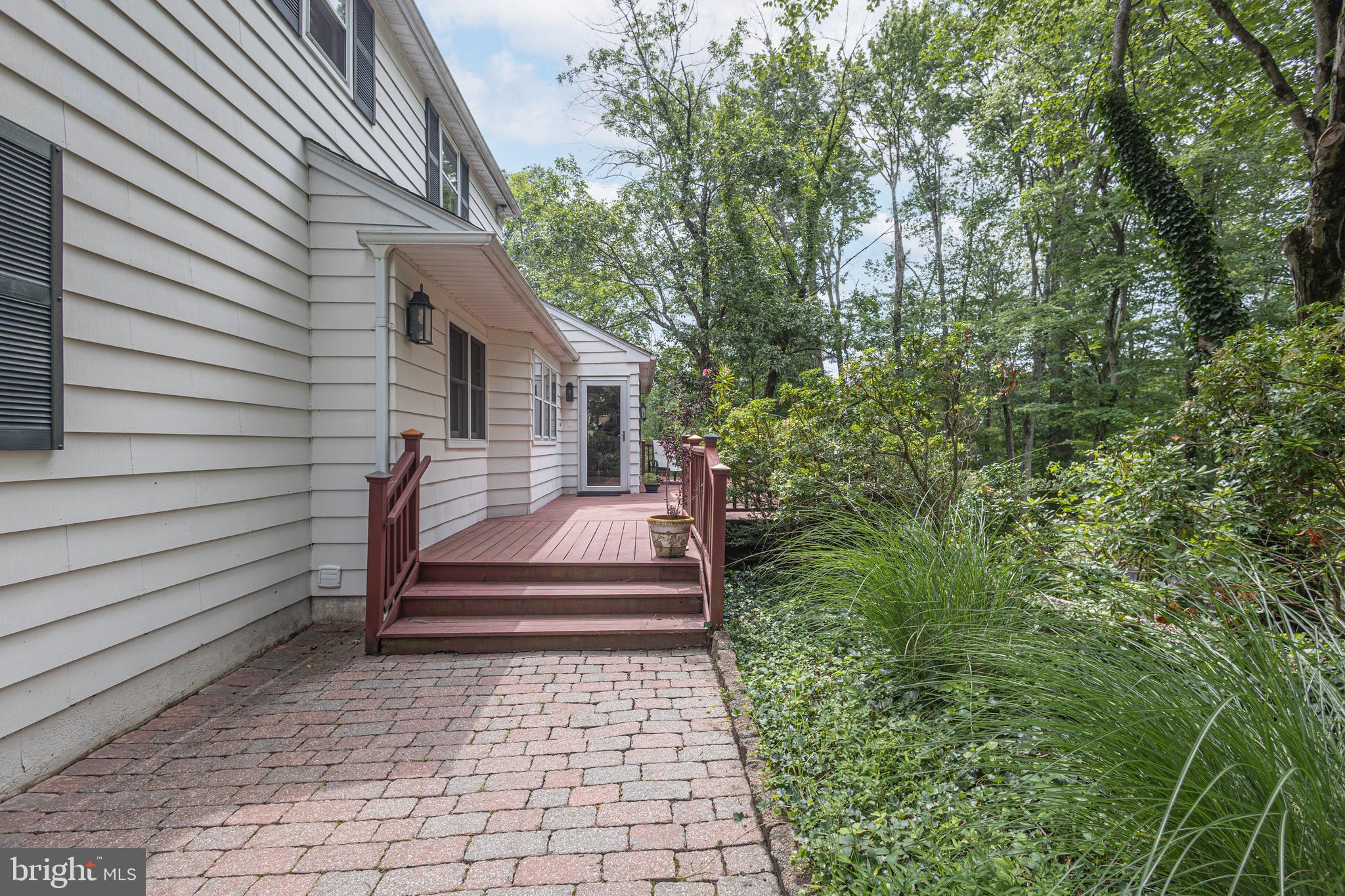 856 GAINSWAY ROAD