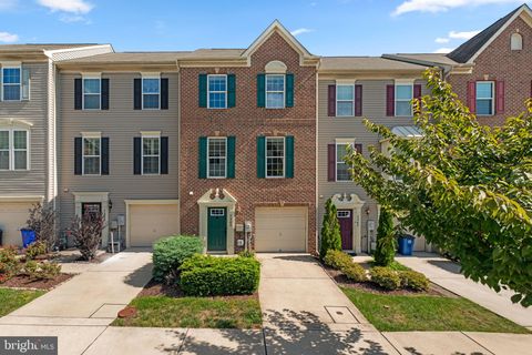 Townhouse For Sale - 7345 Matchbox Alley<br/> Howard County, ELKRIDGE, MD 21075