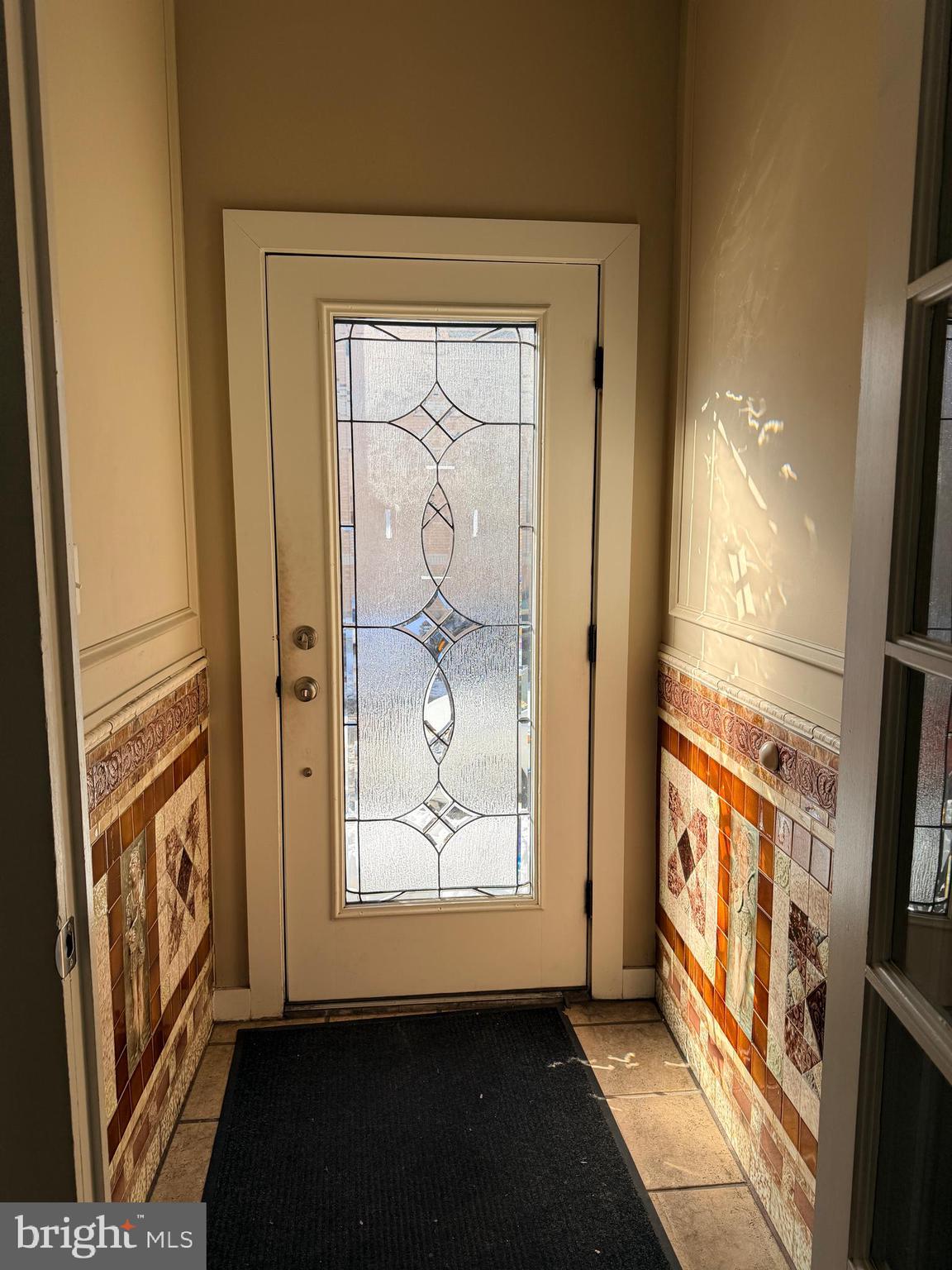 LOWER MOYAMENSING - Commercial Sale