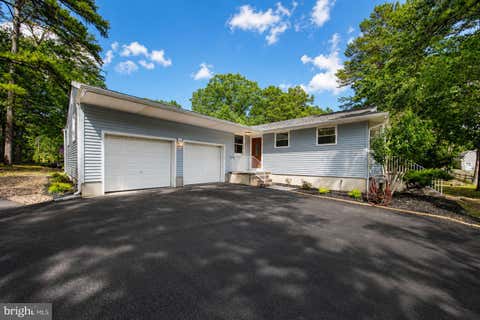 Photo of 64 Summit Drive, TABERNACLE, NJ 08088 (MLS # NJBL2118362)