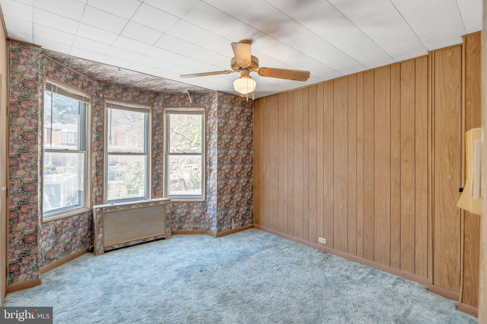 ROXBOROUGH - Residential