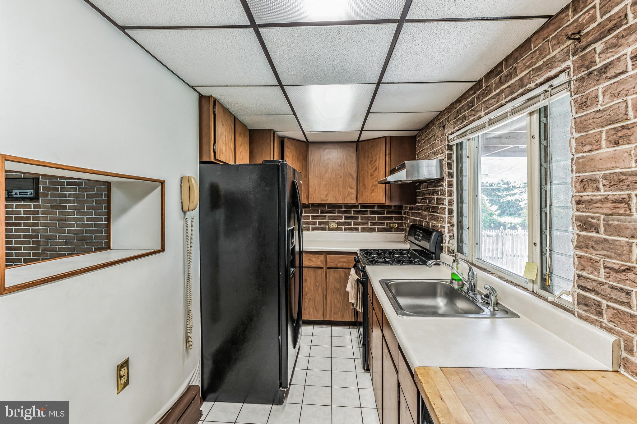 ROXBOROUGH - Residential