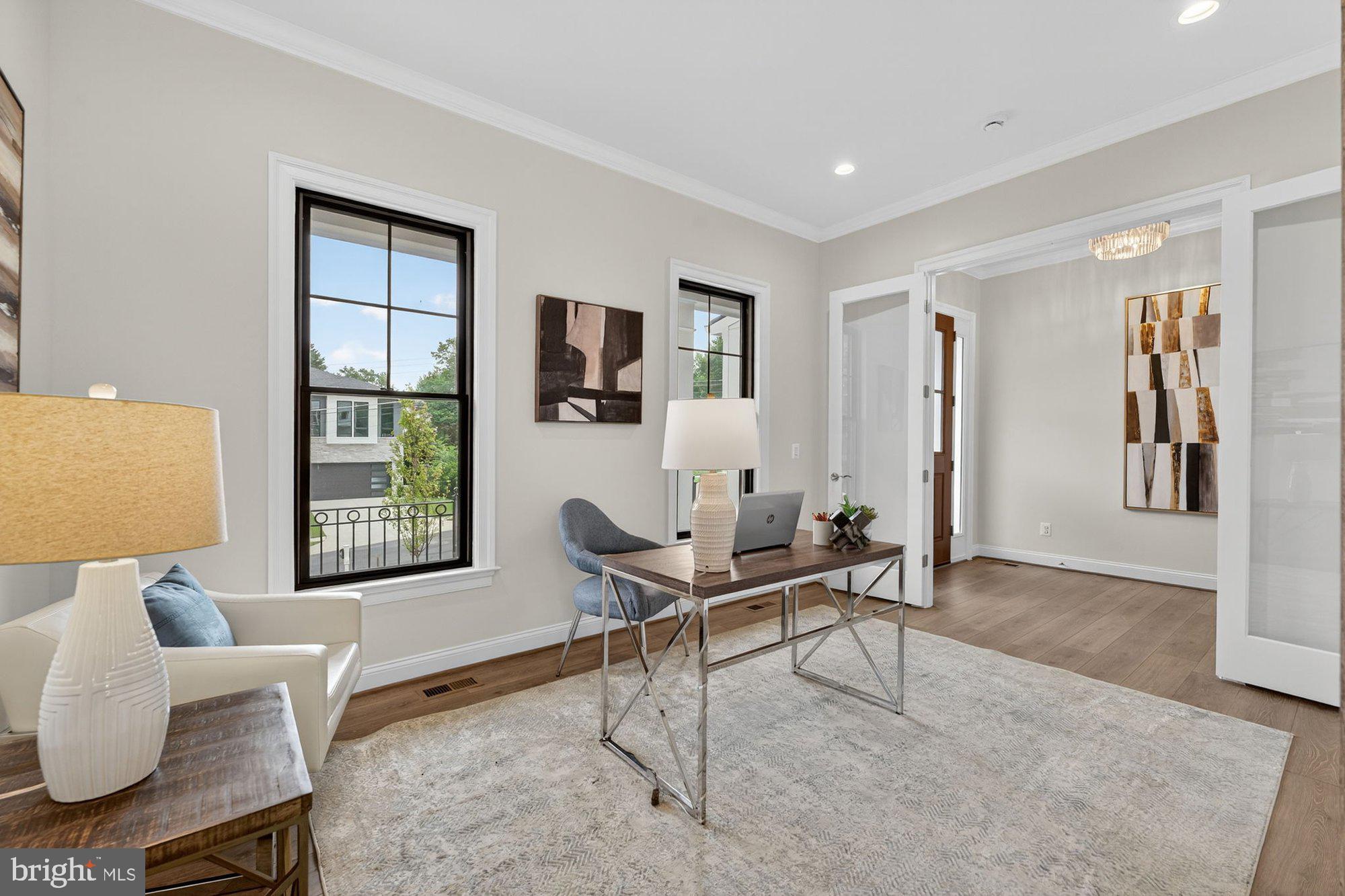 DEVON PARK - Residential