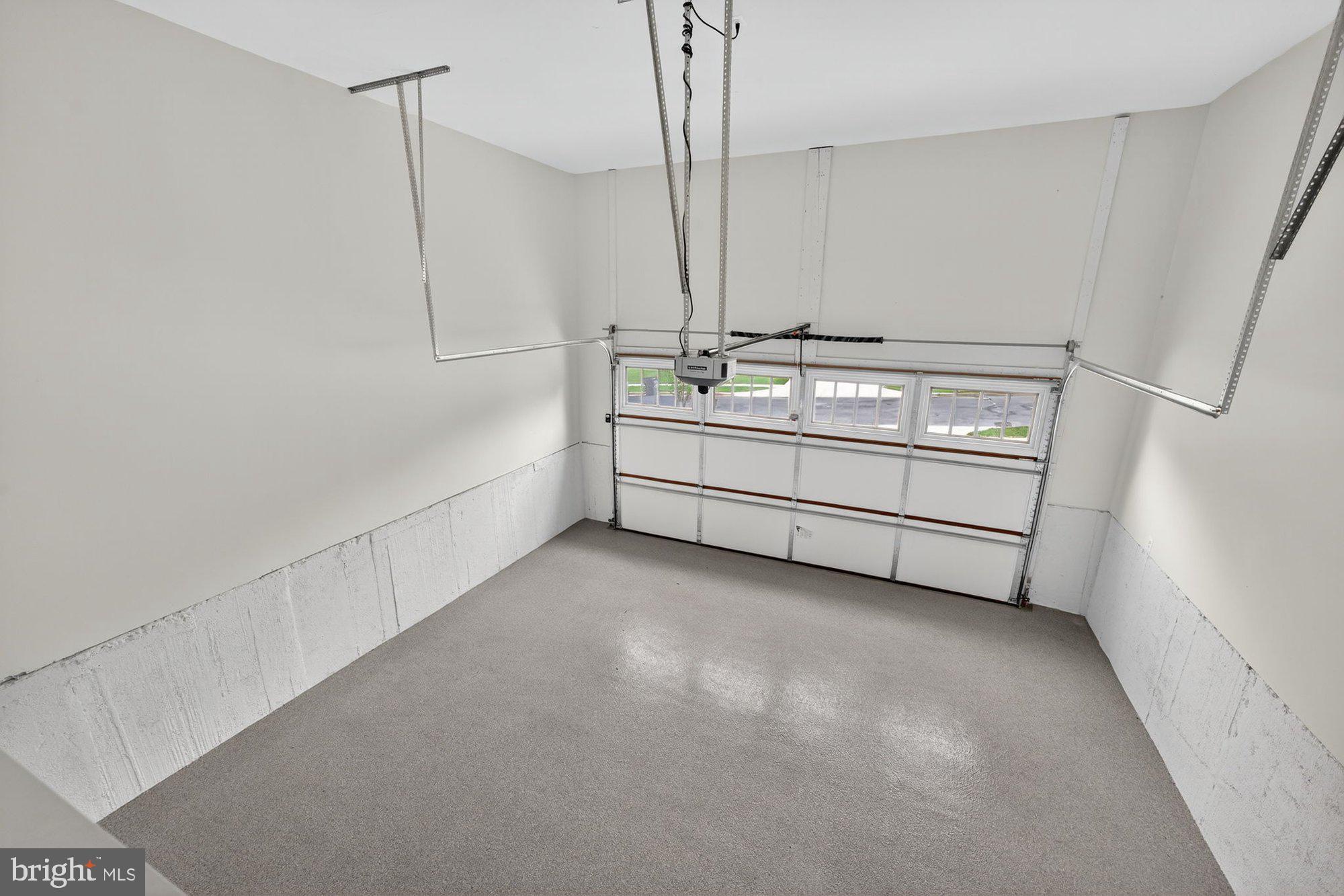 DEVON PARK - Residential