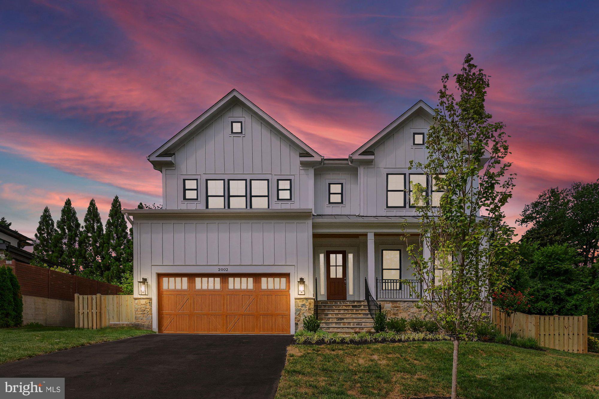 DEVON PARK - Residential